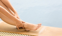 How to Practice Daily Foot Care